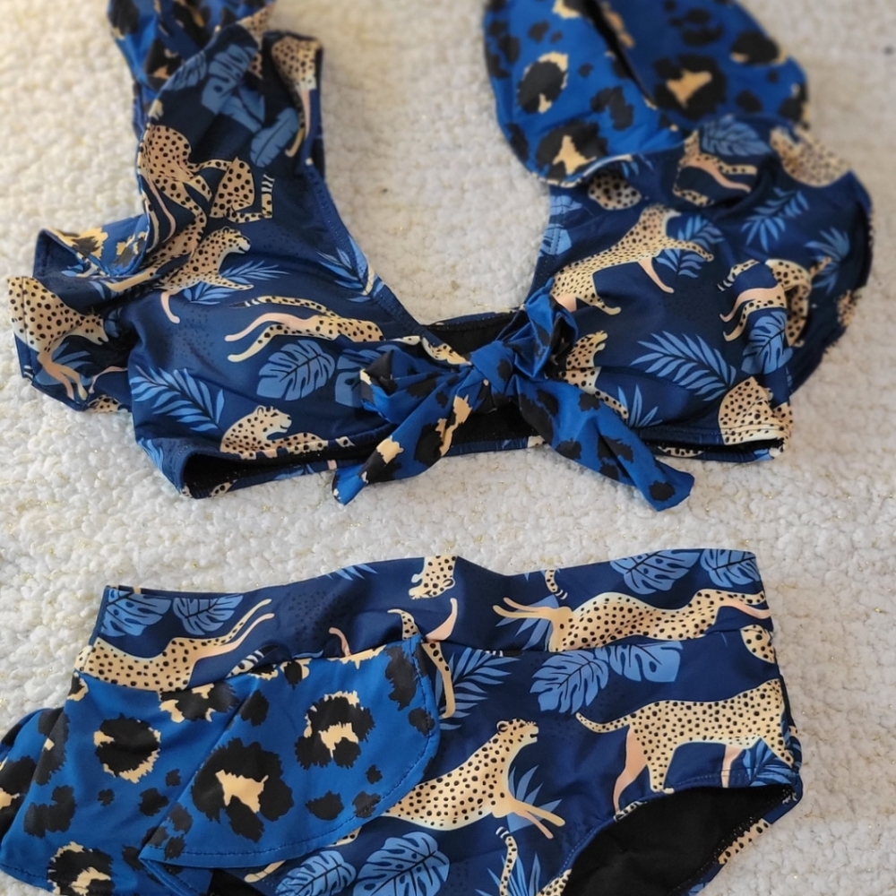 Bikini size M beautiful